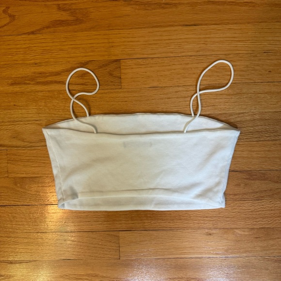 SHEIN Crop Top - Picture 2 of 2